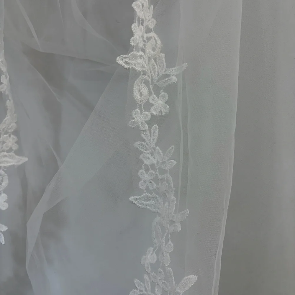 Bridal kit: White Bride Robe + Short Veil - Picture 12 of 14